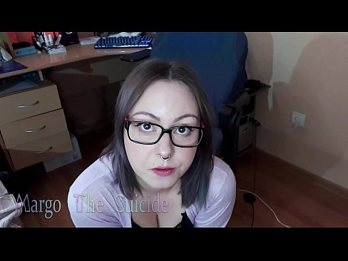 ❤️ မျက်မှန်တပ်ထားသော Sexy ကောင်မလေး Dildo ကို ကင်မရာတွင် နက်ရှိုင်းစွာ စုပ်သည်။ ❤️❌ Porno ကျွန်ုပ်တို့တွင် my.ergoupa.top% ❌❤